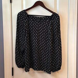 Black patterned long sleeve dress shirt